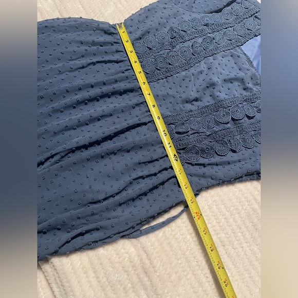 [Orange Creek] cornflower Swiss dot lace maxi

Pre loved 
Excellent condition - Picture 10 of 10